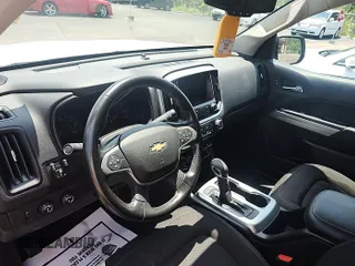 2022 Chevrolet Colorado 4WD LT с VIN 1GCGTCEN4N1302629, выставлен на аукционе IAAI как лот 42561509 с пробегом 84 691 миль миль и . История ставок и продаж доступна на DreamBid. Изображение 19.