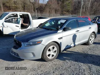 2015 Ford Police Interceptor z VIN 1FAHP2MK8FG162227, wystawiony jako IAAI lot #41457221 z przebiegiem 154 765 mil mil oraz . Historia ofert i sprzedaży dostępna na DreamBid. Obrazek 20.