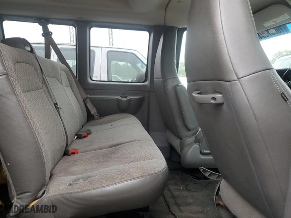 2018 Chevrolet Express Passenger LT with VIN 1GAZGPFG1J1185793, listed as a Copart auction lot 70657294 with 184,879 mi miles and Salvage Title. Bid and sale history available at carsss.com. Image 11.