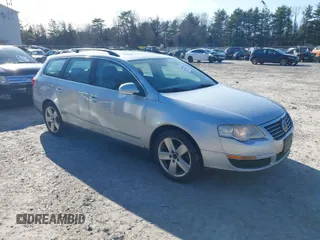 2008 Volkswagen Passat Komfort z VIN WVWLK73C68E225897, wystawiony jako IAAI lot #41929835 z przebiegiem 287 156 mil mil oraz . Historia ofert i sprzedaży dostępna na DreamBid. Obrazek 1.
