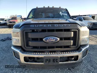 2012 Ford F-350 XL with VIN 1FT8W3DT0CEA27696, listed as a Copart auction lot 42458015 with 278,083 mi miles and Salvage Title. Bid and sale history available at DreamBid. Image 5.