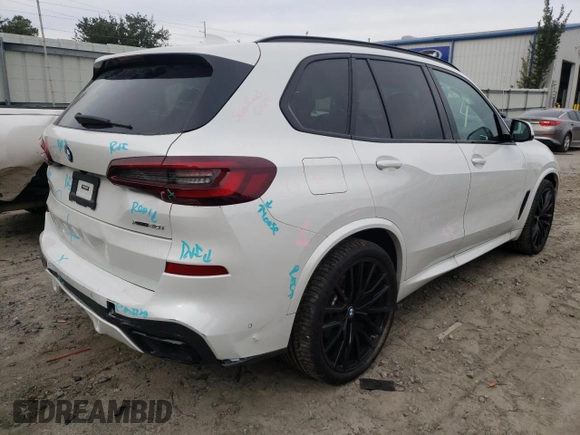 2022 BMW X5 xDrive40i with VIN 5UXCR6C01N9M04752, listed as a Copart auction lot 67649712 with 8,831 mi miles. Bid and sale history available at carsss.com. Image 3.