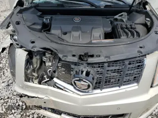2015 Cadillac SRX Premium Collection with VIN 3GYFNDE30FS568976, listed as a Copart auction lot 57725515 with 67,622 mi miles and Salvage title. Bid and sale history available at DreamBid. Image 12.