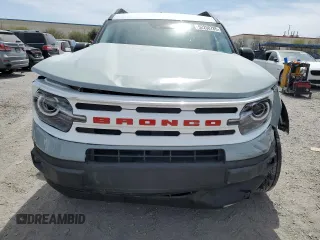 2023 Ford Bronco Sport Heritage z VIN 3FMCR9G68PRE06969, wystawiony jako Copart lot #52250785 z przebiegiem 13 170 mil mil oraz Szkoda całkowita • Salvage title. Historia ofert i sprzedaży dostępna na DreamBid. Obrazek 5.