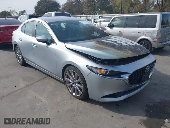 2019 Mazda 3 w/Select with VIN 3MZBPAALXKM110263, listed as a IAAI auction lot 40956795 with 35,000 mi miles. Bid and sale history available at carsss.com. Image 1.