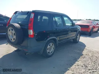 2006 Honda CR-V LX with VIN JHLRD68516C023523, listed as a IAAI auction lot 42053159 with 154,344 mi miles. Bid and sale history available at carsss.com. Image 4.