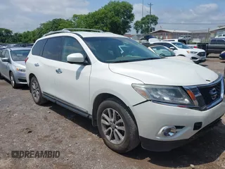 2015 Nissan Pathfinder S with VIN 5N1AR2MN2FC672785, listed as a IAAI auction lot 42535243 with 143,209 mi miles and . Bid and sale history available at DreamBid. Image 13.