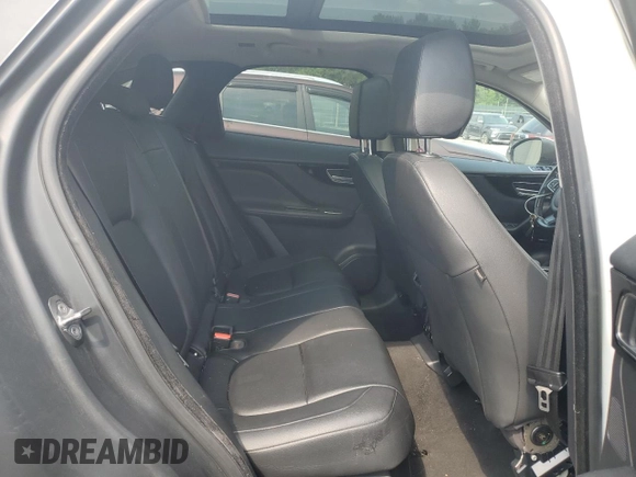 2018 Jaguar F-Pace 30t Premium z VIN SADCJ2GX6JA235205, wystawiony jako Copart lot #59315285 z przebiegiem 134 103 mil mil oraz Szkoda całkowita • Salvage title. Historia ofert i sprzedaży dostępna na DreamBid. Obrazek 11.