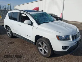 2017 Jeep Compass High Altitude with VIN 1C4NJDEB4HD192984, listed as a IAAI auction lot 41944213 with 128,437 mi miles. Bid and sale history available at carsss.com. Image 1.