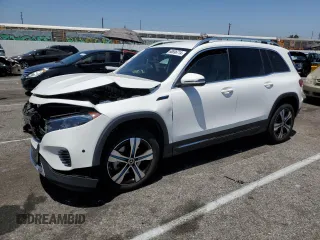 2022 Mercedes-Benz EQB 300 z VIN W1N9M0KB9NN011107, wystawiony jako Copart lot #60896714 z przebiegiem 25 781 mil mil oraz Szkoda całkowita • Salvage title. Historia ofert i sprzedaży dostępna na DreamBid. Obrazek 1.