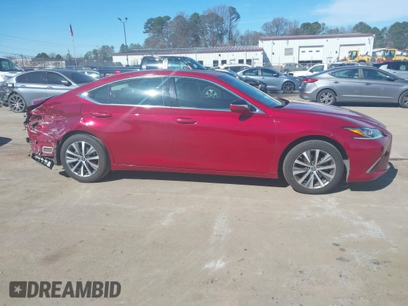 2021 Lexus ES with VIN 58ADZ1B16MU085500, listed as a IAAI auction lot 41674503 with 67,380 mi miles. Bid and sale history available at carsss.com. Image 13.
