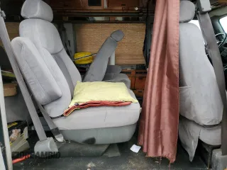 1999 Dodge Cargo Conversion with VIN 2B6HB11Y3XK546506, listed as a Copart auction lot 52465175 with 100,542 mi miles and Clean Title. Bid and sale history available at DreamBid. Image 11.