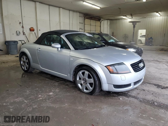 2002 Audi TT with VIN TRUTC28N621027450, listed as a Copart auction lot 42554585 with 111,027 mi miles and Salvage Title. Bid and sale history available at carsss.com. Image 4.