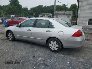 2006 Honda Accord LX with VIN 1HGCM56476A082838, listed as a Copart auction lot 62833545 with 278,550 mi miles and Clean title. Bid and sale history available at DreamBid. Image 2.