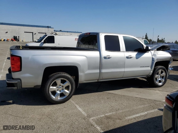 2014 Chevrolet Silverado 1500 LT with VIN 1GCRCREC0EZ354240, listed as a Copart auction lot 43994975 with 126,185 mi miles and Salvage Title. Bid and sale history available at carsss.com. Image 3.