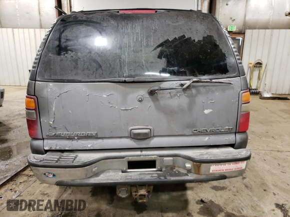 2001 Chevrolet Suburban LS with VIN 3GNFK16T81G111623, listed as a Copart auction lot 43782935 with 302,353 mi miles and Non Repairable. Bid and sale history available at carsss.com. Image 6.