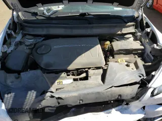 2015 Jeep Cherokee Latitude z VIN 1C4PJMCSXFW746980, wystawiony jako Copart lot #50666645 z przebiegiem 91 864 mil mil oraz Szkoda całkowita • Salvage title. Historia ofert i sprzedaży dostępna na DreamBid. Obrazek 13.