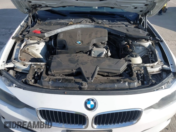 2013 BMW 3 Series 328i xDrive with VIN WBA3B5G54DNP40324, listed as a IAAI auction lot 41702014 with 126,932 mi miles. Bid and sale history available at carsss.com. Image 10.