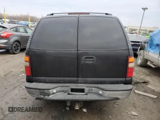 2001 Chevrolet Suburban LS with VIN 3GNFK16TX1G212288, listed as a Copart auction lot 43882585 with 312,730 mi miles and Salvage Title. Bid and sale history available at carsss.com. Image 6.