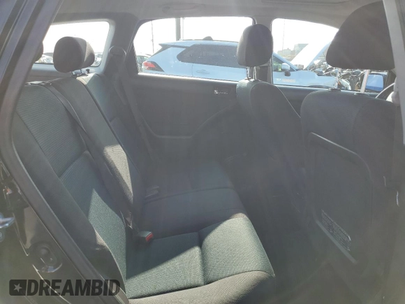 2005 Toyota Matrix STD with VIN 2T1KR32E35C395488, listed as a Copart auction lot 55072095 with 141,096 mi miles and Salvage Title. Bid and sale history available at DreamBid. Image 10.