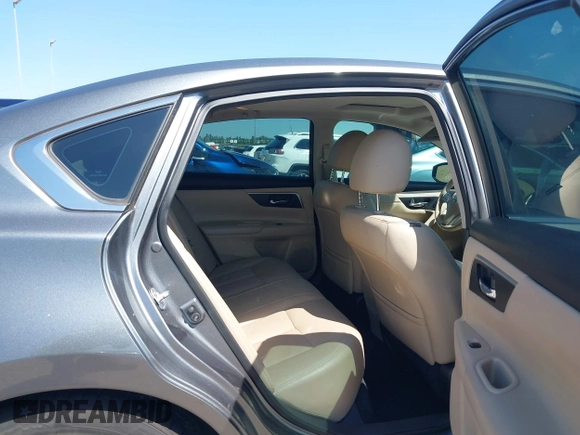 2016 Nissan Altima SR z VIN 1N4AL3AP5GC121498, wystawiony jako IAAI lot #41965883 z przebiegiem 128 381 mil mil oraz . Historia ofert i sprzedaży dostępna na DreamBid. Obrazek 8.