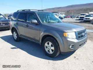 2011 Ford Escape XLT with VIN 1FMCU9D70BKA62434, listed as a IAAI auction lot 41710398 with 219,584 mi miles. Bid and sale history available at carsss.com. Image 1.