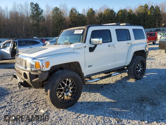2007 Hummer H3 SUV with VIN 5GTDN13E078148668, listed as a Copart auction lot 85303204 with 221,115 mi miles and Salvage Title. Bid and sale history available at DreamBid. Image 1.