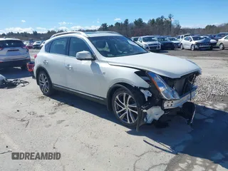 2017 Infiniti QX50 z VIN JN1BJ0RRXHM403160, wystawiony jako IAAI lot #41680387 z przebiegiem 41 425 mil mil oraz . Historia ofert i sprzedaży dostępna na DreamBid. Obrazek 1.