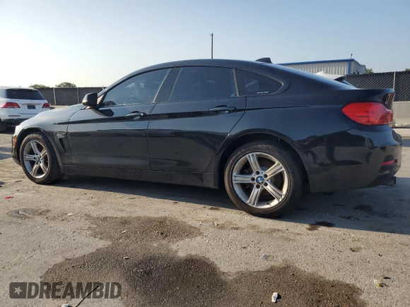 2015 BMW 4 Series 428i xDrive z VIN WBA4A7C57FD414504, wystawiony jako Copart lot #56127515 z przebiegiem 176 660 mil mil oraz Czysty tytuł • Clean title. Historia ofert i sprzedaży dostępna na DreamBid. Obrazek 2.