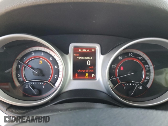 2017 Dodge Journey SXT with VIN 3C4PDCBB9HT522532, listed as a Copart auction lot 55886535 with 201,594 mi miles and Salvage title. Bid and sale history available at DreamBid. Image 9.