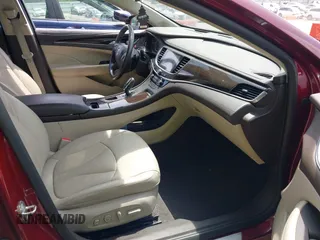 2017 Buick LaCrosse Premium z VIN 1G4ZR5SS2HU171941, wystawiony jako IAAI lot #42290705 z przebiegiem 53 828 mil mil oraz . Historia ofert i sprzedaży dostępna na DreamBid. Obrazek 5.