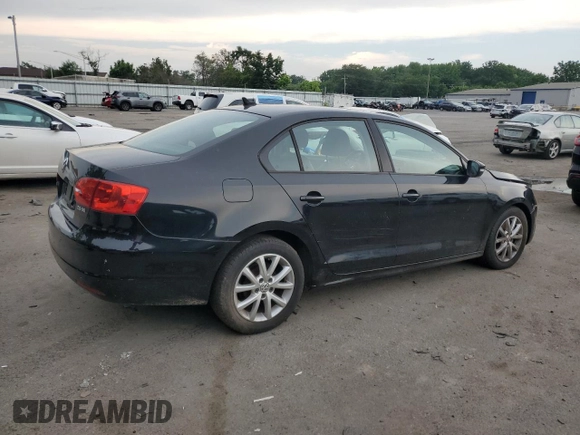 2012 Volkswagen Jetta SE with VIN 3VWDP7AJ0CM304070, listed as a Copart auction lot 60652565 with Not provided miles and Salvage title. Bid and sale history available at DreamBid. Image 3.