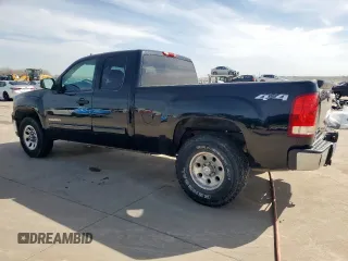 2010 GMC Sierra 1500 with VIN 1GTSKVEA4AZ241610, listed as a Copart auction lot 45301635 with 244,815 mi miles and Salvage Title. Bid and sale history available at DreamBid. Image 2.
