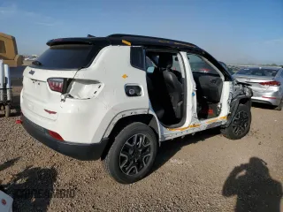 2021 Jeep Compass Trailhawk with VIN 3C4NJDDB9MT511835, listed as a Copart auction lot 63119815 with 79,360 mi miles and Salvage title. Bid and sale history available at DreamBid. Image 3.