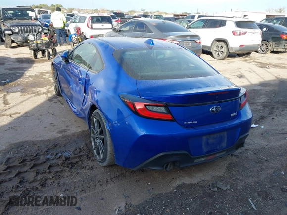 2023 Subaru BRZ Premium with VIN JF1ZDBB15P9700170, listed as a IAAI auction lot 41276882 with 31,472 mi miles. Bid and sale history available at carsss.com. Image 3.