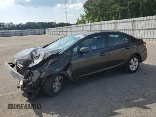 2013 Honda Civic LX z VIN 2HGFB2F56DH575371, wystawiony jako Copart lot #55742485 z przebiegiem 190 313 mil mil oraz Szkoda całkowita • Salvage title. Historia ofert i sprzedaży dostępna na DreamBid. Obrazek 1.