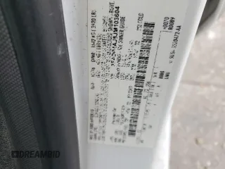 2018 Ford Fiesta S z VIN 3FADP4AJ8JM103604, wystawiony jako Copart lot #60531945 z przebiegiem 173 027 mil mil oraz Szkoda całkowita • Salvage title. Historia ofert i sprzedaży dostępna na DreamBid. Obrazek 13.