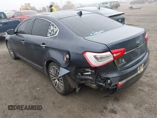 2014 Kia Cadenza Premium with VIN KNALN4D73E5128821, listed as a IAAI auction lot 41885220 with 204,275 mi miles and . Bid and sale history available at DreamBid. Image 3.