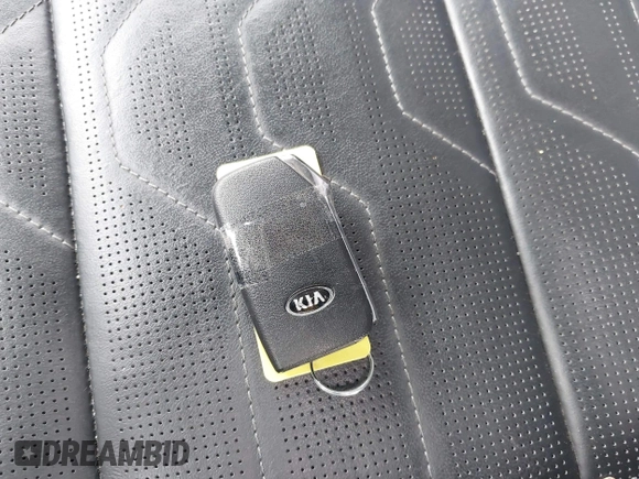 2020 Kia Telluride SX with VIN 5XYP5DHC8LG025376, listed as a IAAI auction lot 41832635 with 40,991 mi miles and . Bid and sale history available at DreamBid. Image 11.