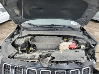 2021 Jeep Compass Limited z VIN 3C4NJDCB0MT515175, wystawiony jako Copart lot #51680275 z przebiegiem 93 727 mil mil oraz Szkoda całkowita • Salvage title. Historia ofert i sprzedaży dostępna na DreamBid. Obrazek 12.