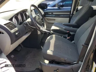 2008 Dodge Grand Caravan SXT z VIN 1D8HN54P28B110929, wystawiony jako Copart lot #59785875 z przebiegiem 200 015 mil mil oraz Szkoda całkowita • Salvage title. Historia ofert i sprzedaży dostępna na DreamBid. Obrazek 7.
