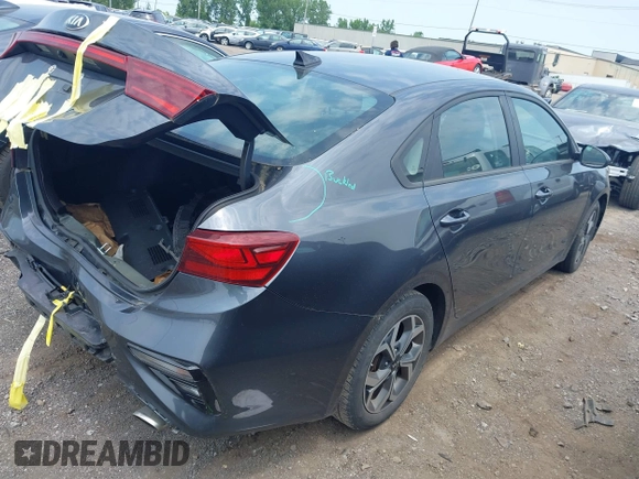 2019 Kia Forte LXS with VIN 3KPF24AD8KE062723, listed as a IAAI auction lot 42511450 with 47,925 mi miles and . Bid and sale history available at DreamBid. Image 4.