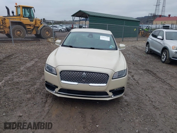 2018 Lincoln Continental Reserve with VIN 1LN6L9NP1J5609285, listed as a IAAI auction lot 42011710 with 57,158 mi miles and . Bid and sale history available at DreamBid. Image 12.
