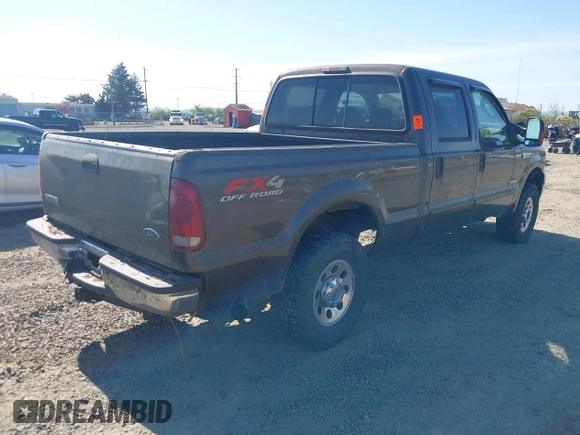 2006 Ford F-250 XL z VIN 1FTSW21P16ED75714, wystawiony jako IAAI lot #42029148 z przebiegiem Nie podano mil oraz . Historia ofert i sprzedaży dostępna na DreamBid. Obrazek 4.