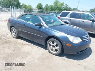 2008 Chrysler Sebring LX с VIN 1C3LC45K18N668222, выставлен на аукционе IAAI как лот 42846192 с пробегом 113 119 миль миль и . История ставок и продаж доступна на DreamBid. Изображение 1.