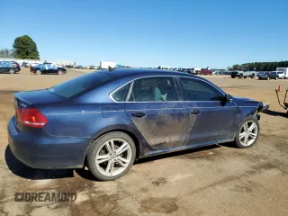 2015 Volkswagen Passat SE z VIN 1VWBV7A32FC057347, wystawiony jako Copart lot #78950074 z przebiegiem 118 593 mil mil oraz Czysty tytuł • Clean title. Historia ofert i sprzedaży dostępna na DreamBid. Obrazek 3.