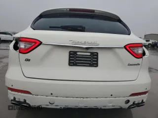 2019 Maserati Levante GranLusso z VIN ZN661XUL3KX325268, wystawiony jako Copart lot #83449104 z przebiegiem 16 944 mil mil oraz Czysty tytuł • Clean title. Historia ofert i sprzedaży dostępna na DreamBid. Obrazek 6.