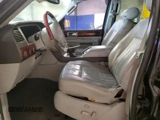 2004 Lincoln Navigator Luxury with VIN 5LMFU28R84LJ17710, listed as a Copart auction lot 74994644 with 123,980 mi miles and Salvage Title. Bid and sale history available at carsss.com. Image 7.