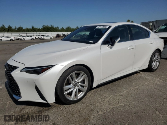 2021 Lexus IS 300 z VIN JTHCA1D20M5114499, wystawiony jako Copart lot #62119075 z przebiegiem 77 530 mil mil oraz Szkoda całkowita • Salvage title. Historia ofert i sprzedaży dostępna na DreamBid. Obrazek 1.