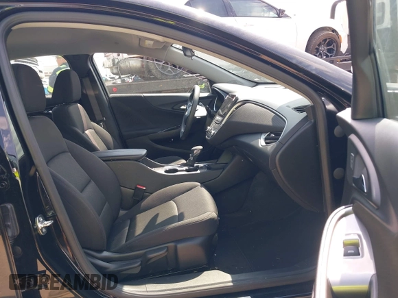 2025 Chevrolet Malibu LT with VIN 1G1ZD5ST0SF125492, listed as a IAAI auction lot 42057624 with 12,132 mi miles and . Bid and sale history available at DreamBid. Image 5.